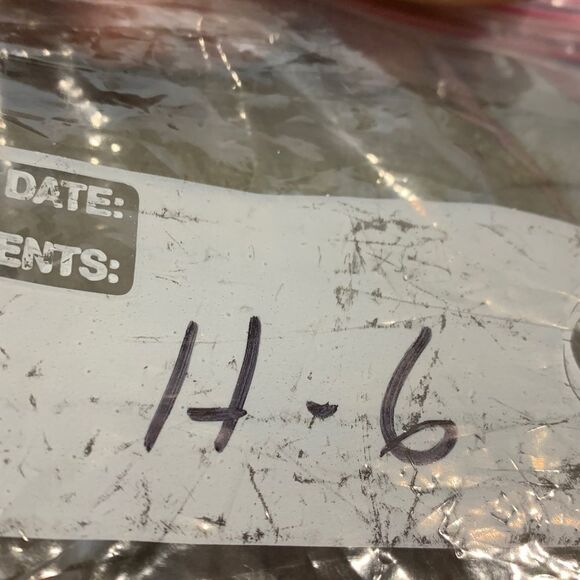 PRANA, medium, button down, crop, tie front, great condition - Picture 11 of 11